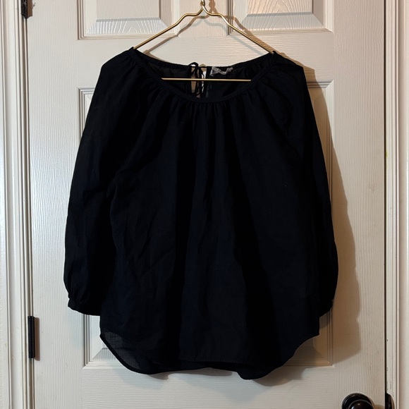 Everlane Tops - Everlane Classic Black Top
